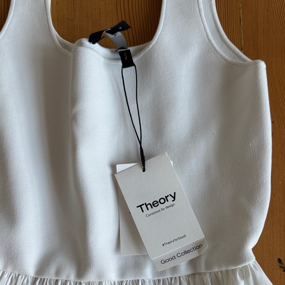 Theory White Sleeveless Top size small NWT - Picture 2 of 5